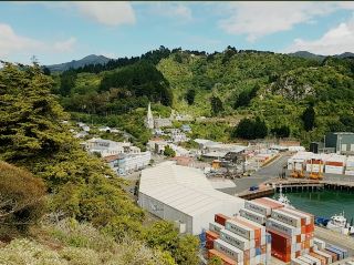 Шпили, морской туман и южный пульс