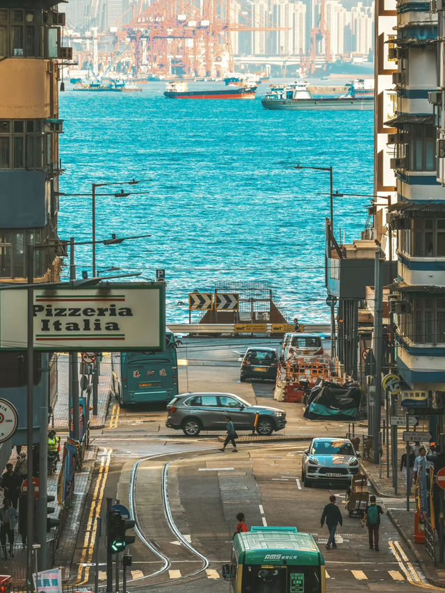 Hong Kong Citywalk🚶♂️📸: Epic Photo Spots & Ultimate Vibes 🚶♂️✨ Hong Kong Citywalk🚶♂️📸: Epic Photo Spots & Ultimate Vibes 🚶♂️✨