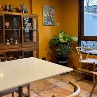 คาเฟ่ลำปาง 🎨Biscuit Cafe คาเฟ่ในหอศิลป์