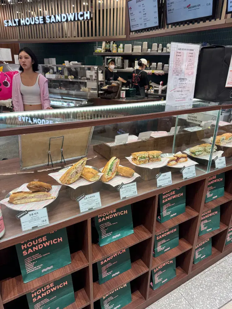 大邱新世界百貨美食街｜Salt House Sandwich 真實心得，旅途中最滿足的一餐