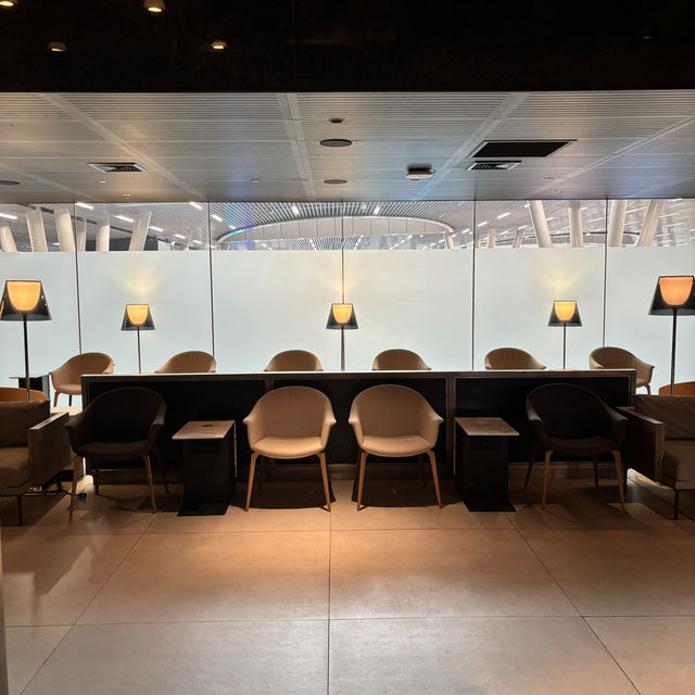 LATAM lounge Santiago Airport 