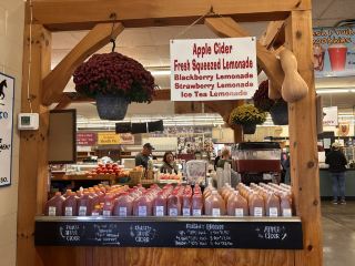 Lancaster, Pennsylvania, Amish rustic manor