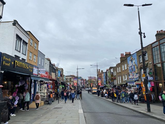 🛍️🎨 Camden Market:Tapestry of Urban culture