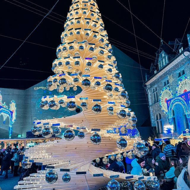 A Dazzling Festival of Light, Sound & Winter Magic ✨🎄