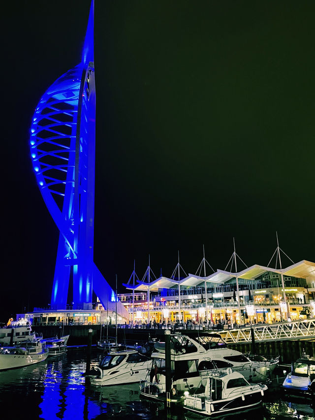Southampton to Portsmouth – A Coastal Day Trip of Naval History & Seaside Charm ⚓🏰