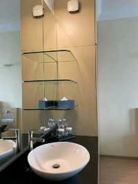 “Serapi Hotel Kuching: Simplicity Meets Smart Comfort”