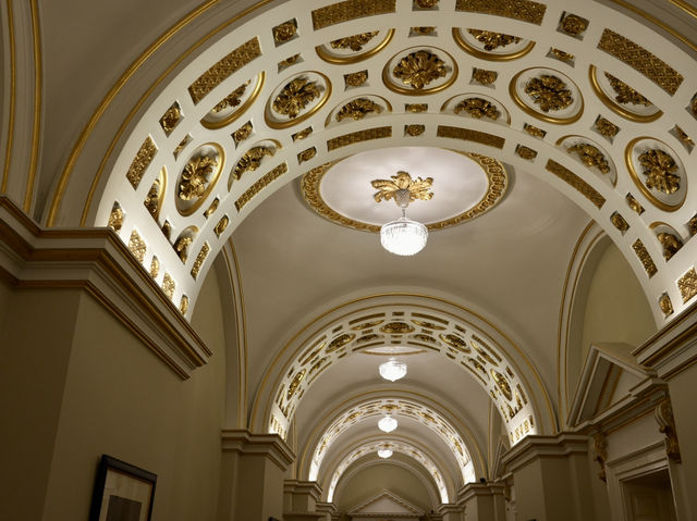 A taste of grandeur in the centre of Dublin