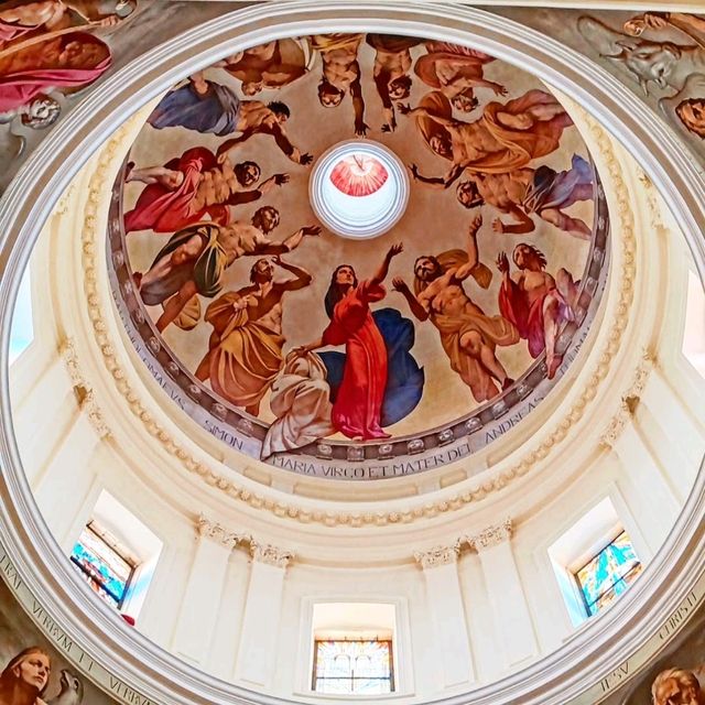 ⛪️ Noto Cathedral: A Baroque Crown Jewel of Sicily 🌞🇮🇹