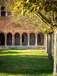 🏛 Pomposa Abbey: A Romanesque Treasure of Art and Silence 🇮🇹✨