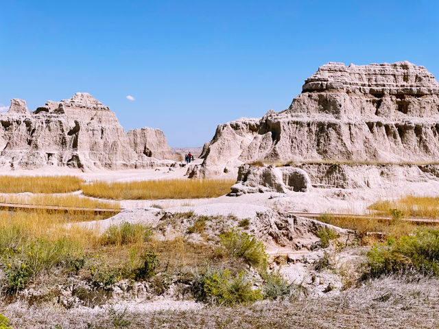 Otherworldly & Underrated: Why Badlands National Park is America’s Best Hidden Gem