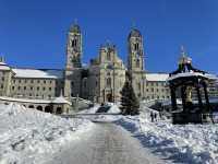 รีวิวเที่ยว Einsiedeln: เมืองแห่งศรัทธา 🍃⛪🍪
