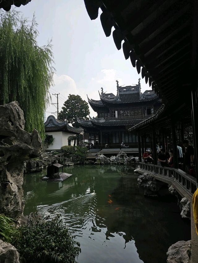 Yuyuan Garden Shanghai: Discovering Tranquility Through Slow Travel