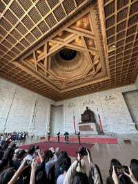 Historic Taipei Stroll: Monuments, Museums & Open Square Magic