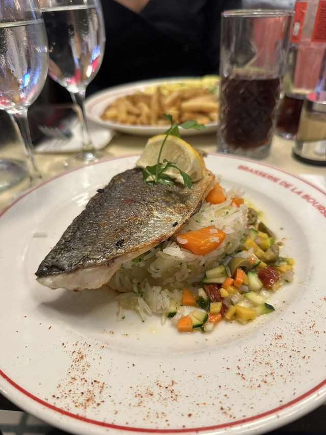 Gastronomy lovers Paris is calling! Best places to feast! Gastronomy lovers Paris is calling! Best places to feast!