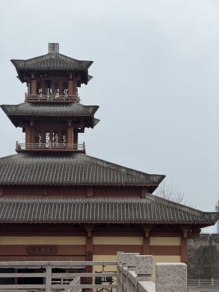 Started a "Time-Travel" Adventure at Hengdian World Studios with Trip.com!