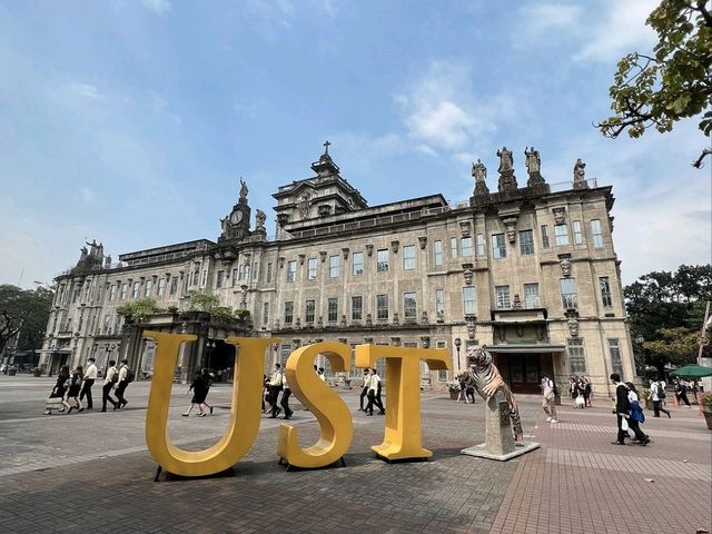 The Oldest University in Asia!😲🇵🇭