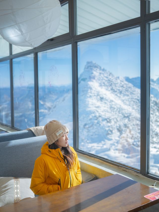 雪山上的咖啡館朋友圈以為我去了瑞士