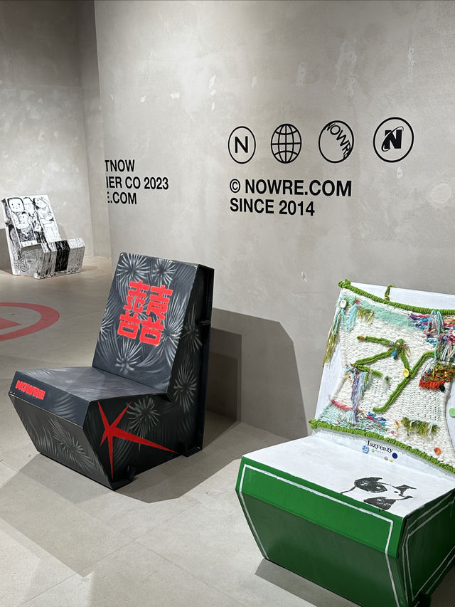 成都新展！關於100件紙沙發的故事…值得去坐一坐！！！