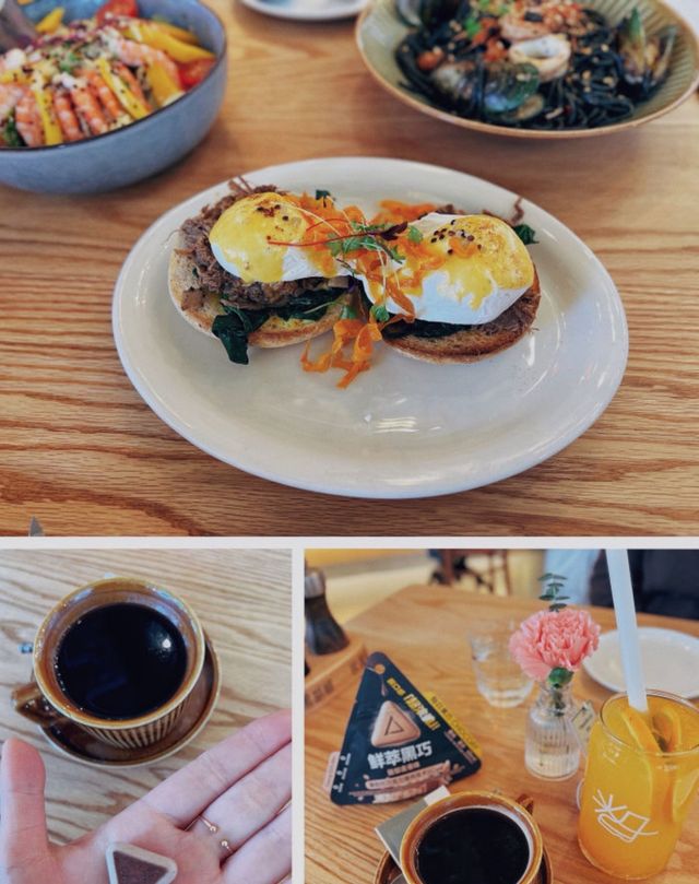 景楓新開的 ～泥靴～漂亮飯