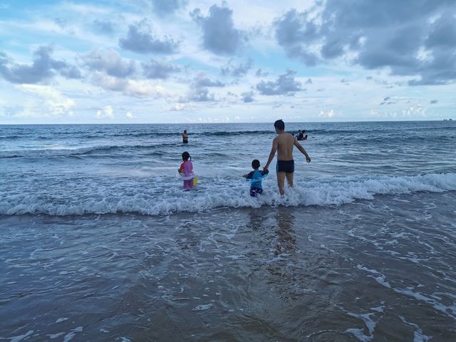 陵水香水灣，衝浪者的樂園