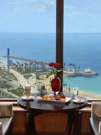 🌟 Jeddah Gems: Sea Views & Lattes at Hilton 🌊☕