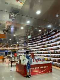 廈門ㅣ外圖書城ㅣ全國最美書店ㅣ進入時光隧道