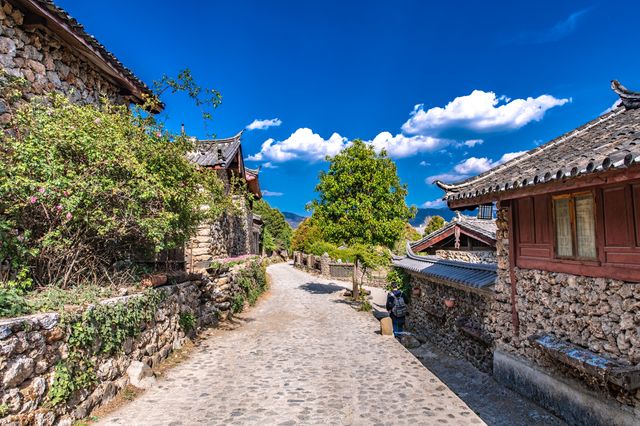 初夏的麗江玉湖村：像極了阿爾卑斯小鎮，在徒步中享受旅行樂趣！