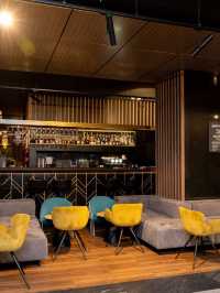 🌟 Brasov Bliss: Discover Radisson Blu Aurum! 🏨