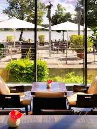 🏨✨ Mainz Marvels: Hyatt Regency's Chic Comforts 🛏️🍽️