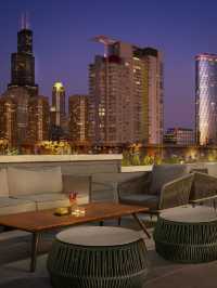 🍂✨ Chic Chicago Stays: Nobu Hotel's Autumn Allure 🍁✨