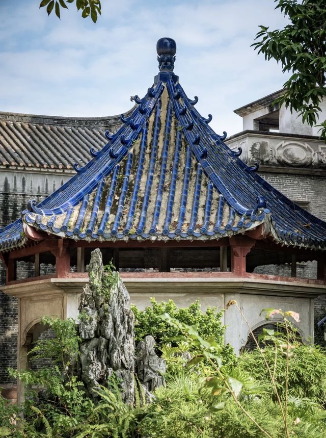 《吳家大院：百年風華，嶺南記憶》。