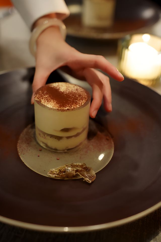 上海美食｜素凯泰酒店里的意式"黑珍珠"。