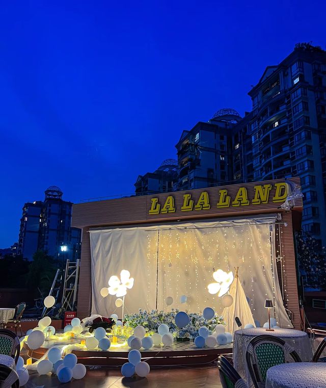 不是加州是深圳！絕美海邊落日 氛圍感餐廳。