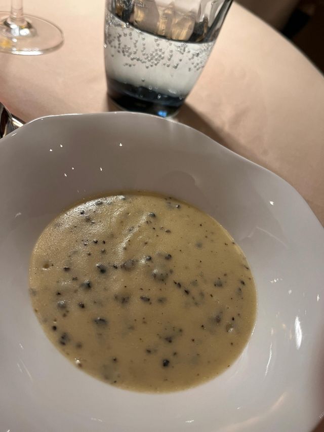 瑞士瓦萊州 Mirador 老牌五星級酒店。