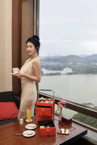 東江畔的奢華假期，享受不一樣的城市旅行。
