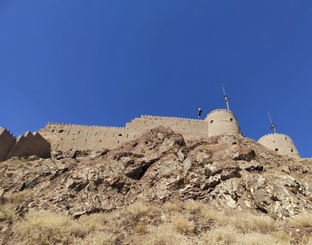 探秘阿曼Mutrah Fort｜領略阿曼的雄渾風華