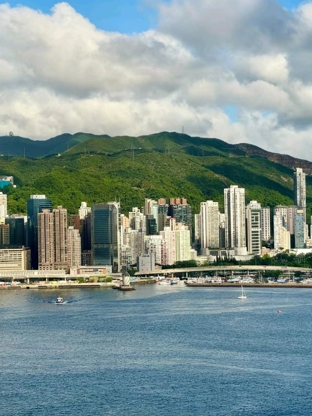【尖沙咀新晉寶藏酒店🏙️ 維港全景+智能設計顛覆想像】 