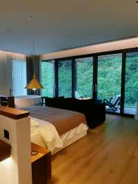 陽朔！呢間侘寂風山景酒店令我躺平唔想走