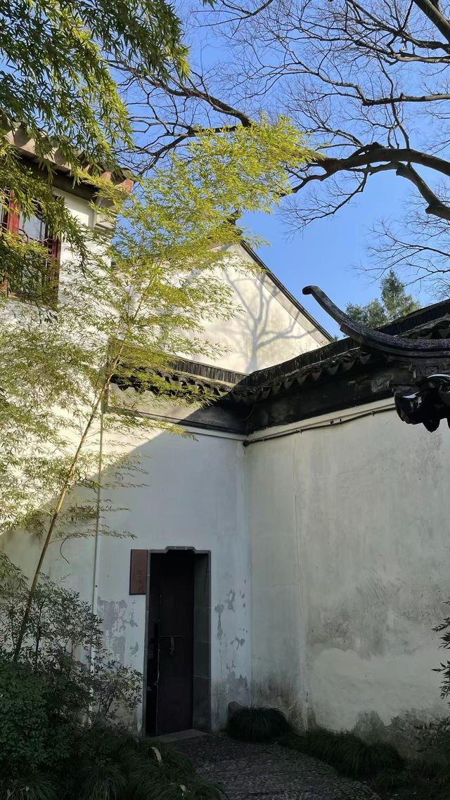 你一句春不晚，我並到了真江南。
全季酒店：在城市煙火裏，打撈治癒的旅居時光（湖南人文科技學院鴻潤酒店人文店）