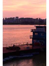 長沙落日「夕陽點會浪漫，浪漫嘅係你呀」
