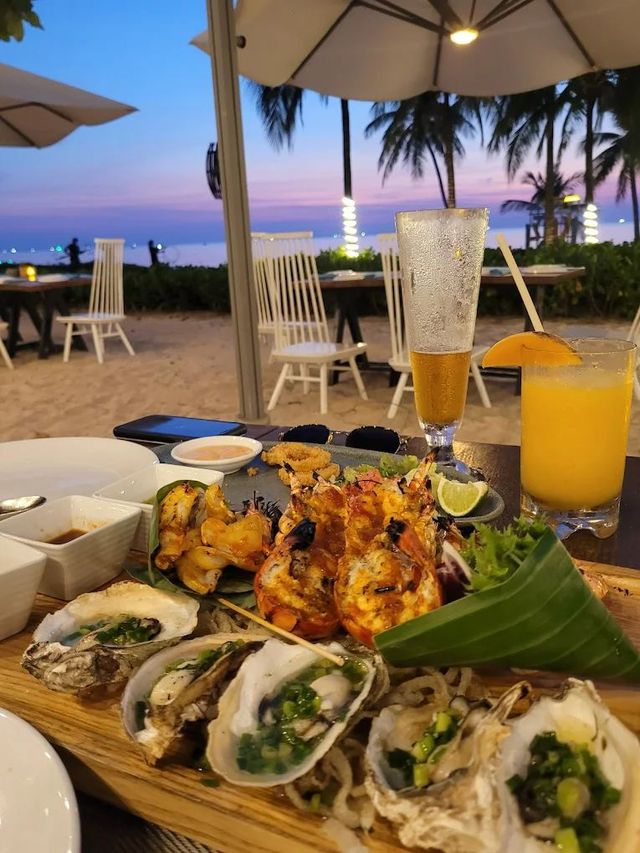 富國島夕陽海景下的饕餮