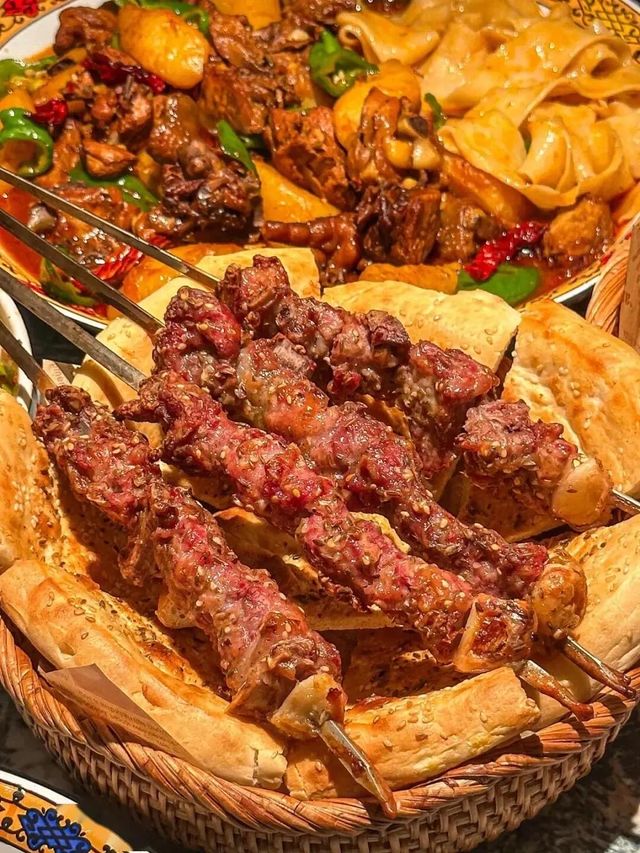 新疆夏季美食攻略清涼解暑，暢享西域美味！