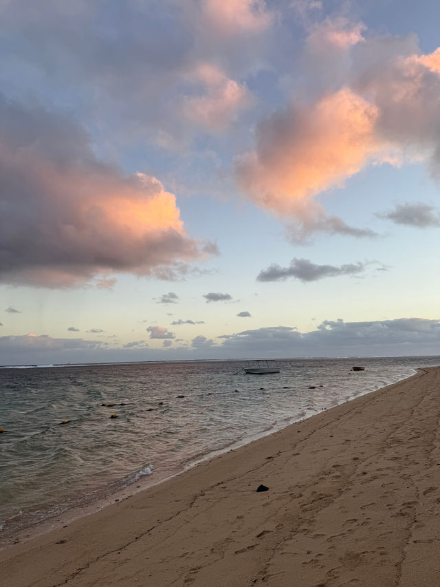 Honeymooning Paradise Resort