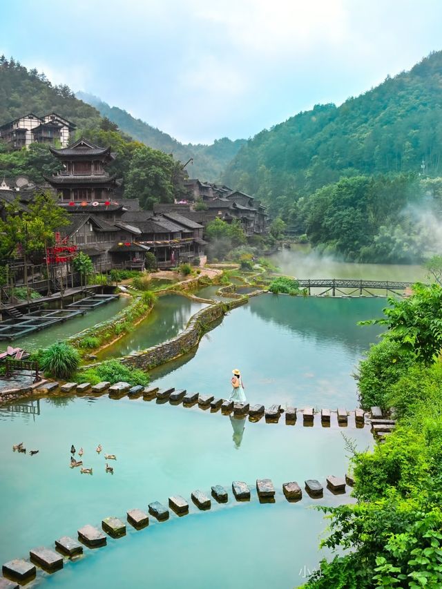 山水畫卷裡藏著一座城