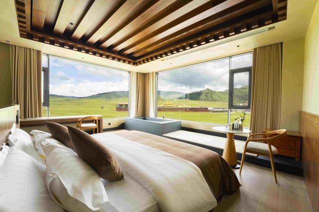 塔公菩提亞莊園：藏地野奢與風光