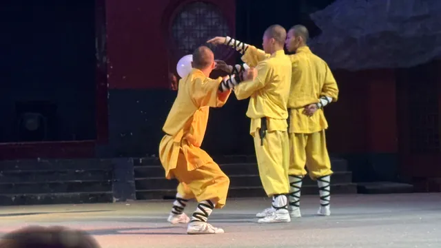 再逛一逛少林寺,沒坐三皇寨索道,改上二祖庵 再逛一逛少林寺,沒坐三皇寨索道,改上二祖庵