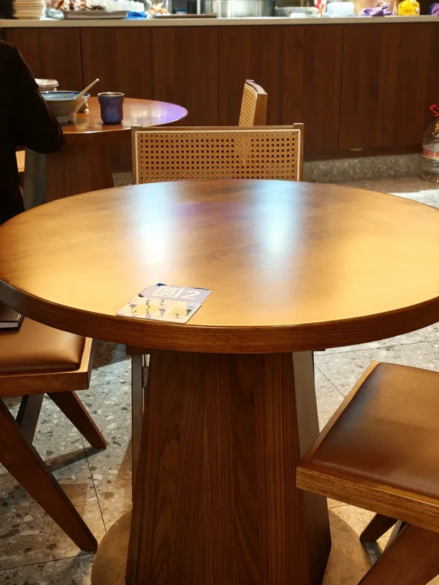 秦皇島/小島的平價牛肉粉店牛骨好香 秦皇島/小島的平價牛肉粉店牛骨好香