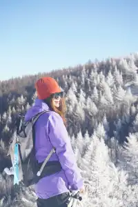北京之巔的風雪浪漫東靈山徒步攻略