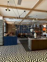 **曼谷美殿酒店 | 當地文化與現代感的完美交融** 酒店:曼谷美殿酒店 地址:54 S