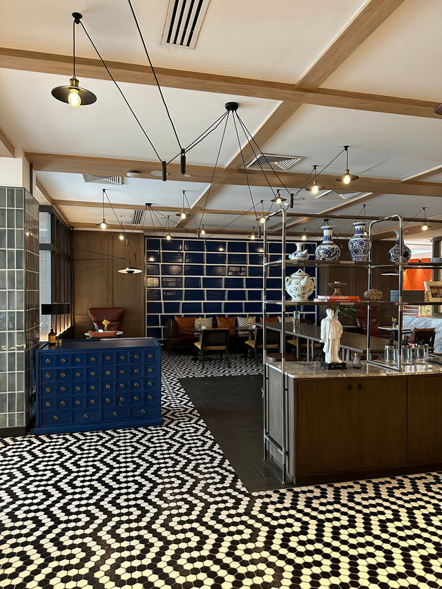 **曼谷美殿酒店 | 當地文化與現代感的完美交融** 酒店:曼谷美殿酒店 地址:54 S **曼谷美殿酒店 | 當地文化與現代感的完美交融** 酒店:曼谷美殿酒店 地址:54 S